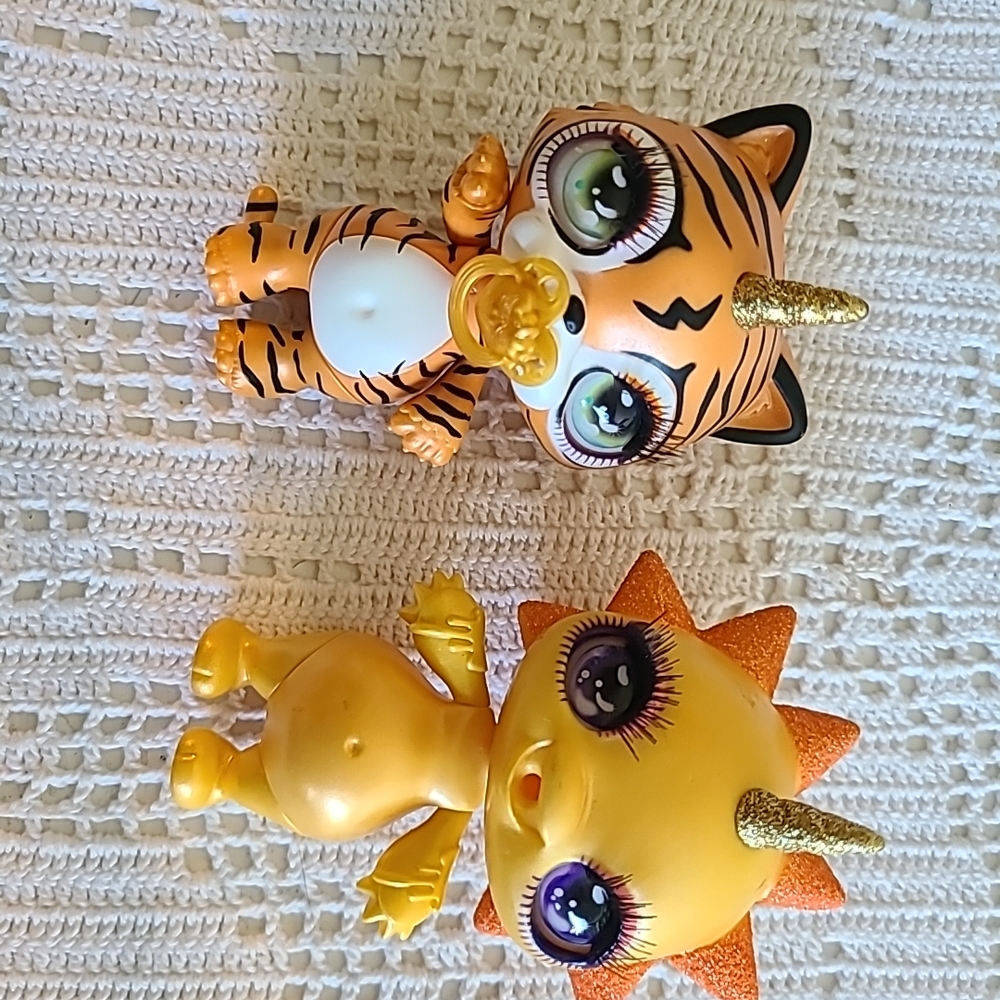 MGA Poopsie Sparkly Critters STRIPES TIGER & Ray Sunshine Sun Gold Unicorn